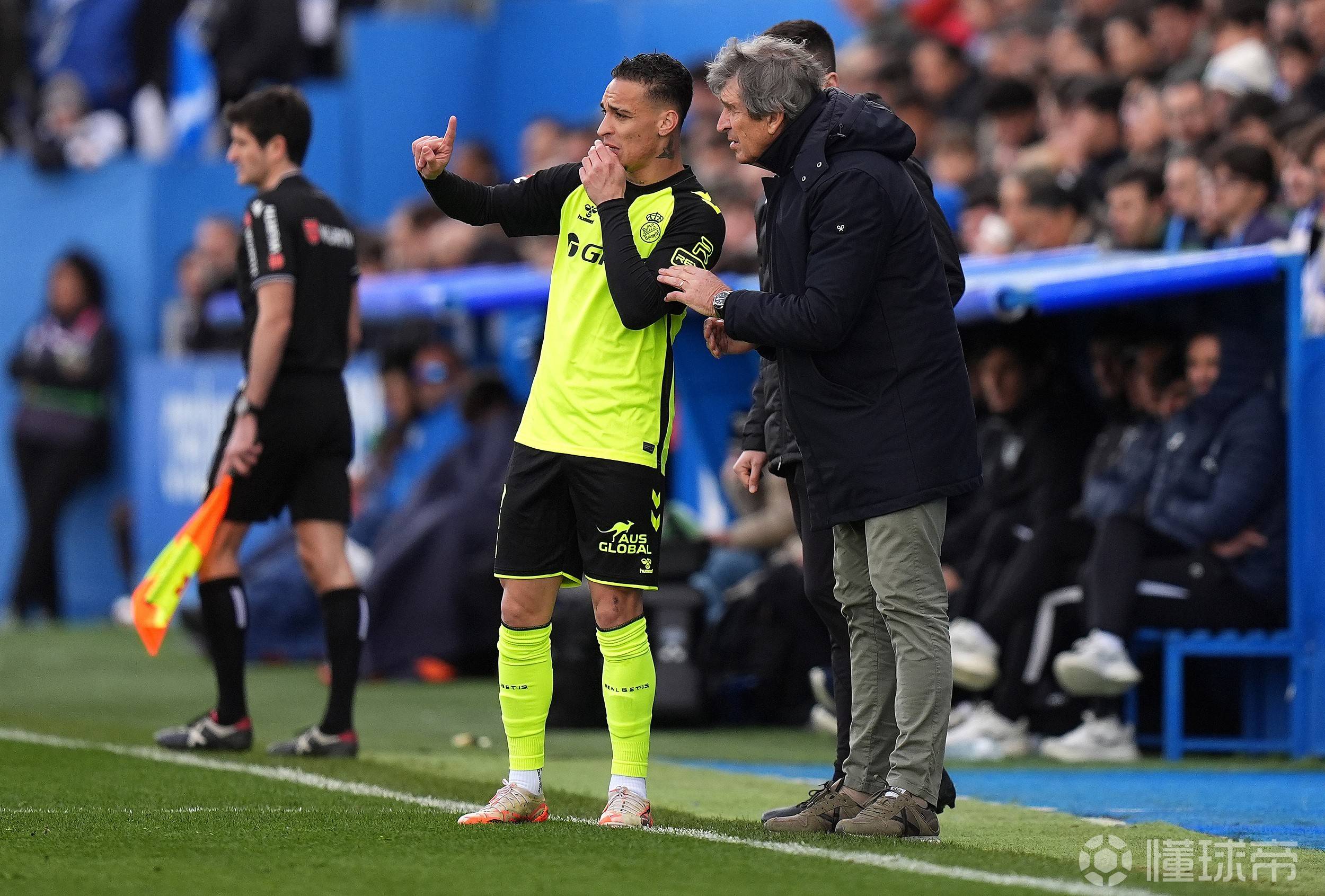 开云体育下载-阿贾克斯发布备战花絮，赛前遗憾出局，西甲任务艰巨，球队文化再被提及(荷甲阿贾克斯对乌得勒支)