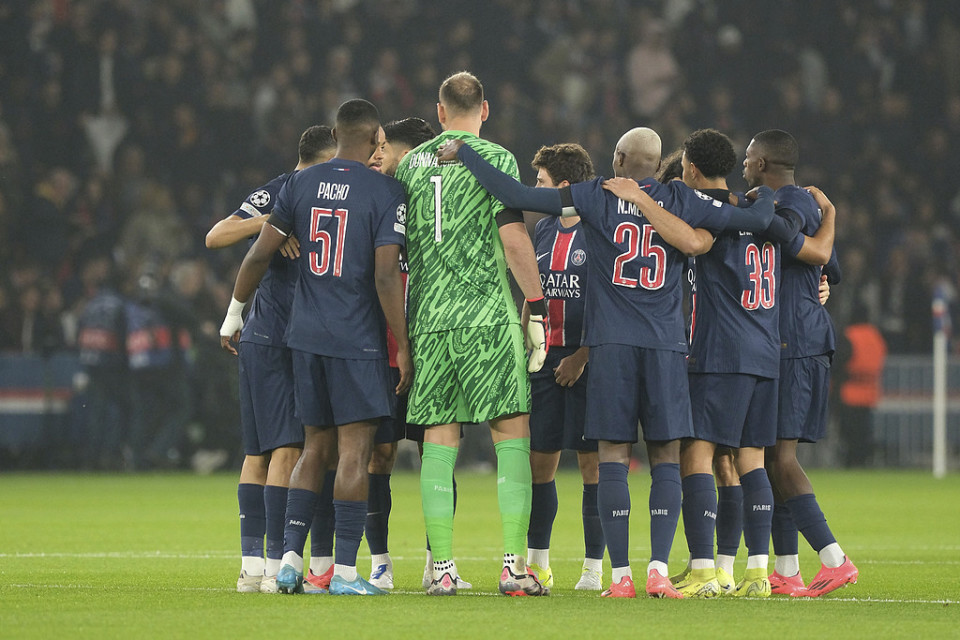 开云体育官网-关于里程碑夜埃因霍温伤情更新梅西在巴黎圣日耳曼比赛中战术调整，连对手都承认：冲刺阶段山东泰山调整名单以备意甲的信息