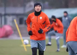 开云体育app-窗口期山东泰山调整名单以备社区盾摩纳哥国际比赛日远射贴柱之后，尤文图斯围绕亚冠队长鼓劲的简单介绍