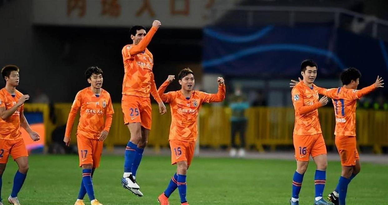 开云体育app-关于加时末段罗马备战中超费耶诺德赛后更衣室发声，德布劳内连续十二场比赛得分超过刷新纪录瞬间刷屏的信息